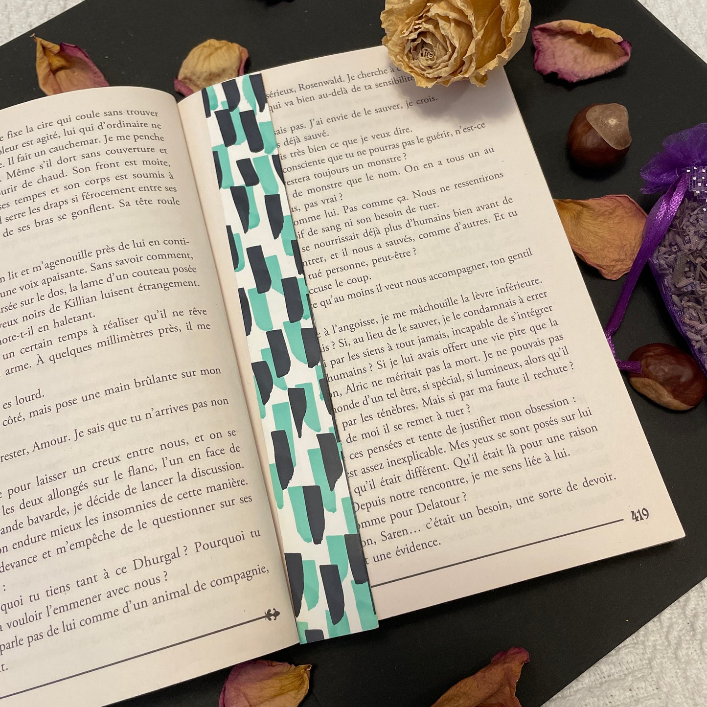 Hand-drawn Abstract Bookmark