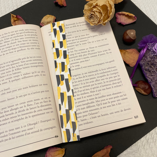 Hand-drawn Abstract Bookmark